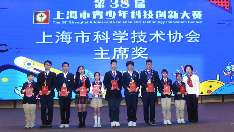 SaaS平台按年付费和买断哪个划算